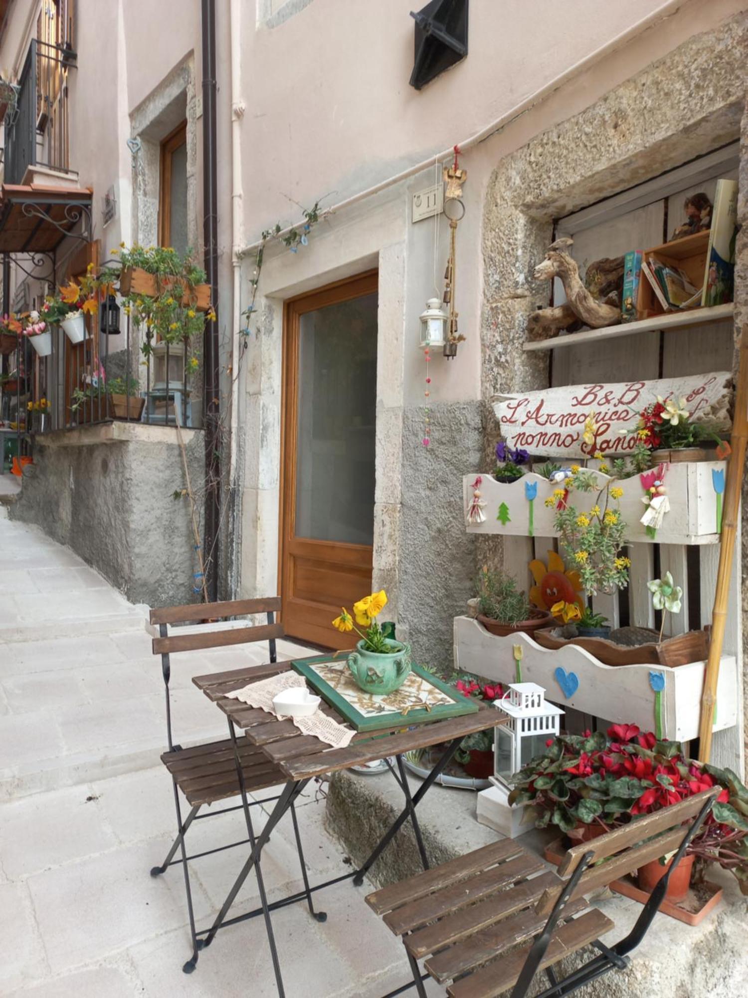 L'Armonica Di Nonnosandro Corfinio Exterior photo